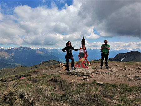 Ai Piani d’Artavaggio con anello Sodadura- Cima di Piazzo da Bonetto il 1 giugno 2019 - FOTOGALLERY
